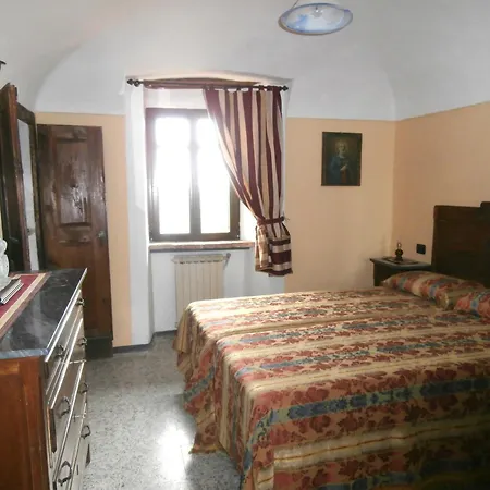 Oda ve Kahvaltı Rumanot Dogliani